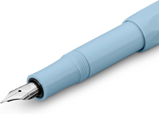 Kaweco - Cadeauset - 4delig - Kaweco Vulpen COLLECTION Sport fountain pen - Mellow Blue - Extra Fine - Extra Fine - Nostalgic Octagonal Clip Chrome - Zwart Vintage blikje - Doosje Royal Blue - Doosje zwarte Vullingen