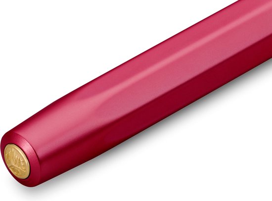 Kaweco - Cadeauset - 4delig - Kaweco AL Sport COLLECTION Fountain Pen RUBY RED Vulpen Medium - Nostalgic Octagonal Clip Gold Plated - Zwart Vintage blikje - Doosje Royal Blue - Doosje zwarte Vullingen