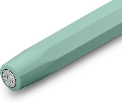 Kaweco - Cadeauset - 4delig - Kaweco Vulpen COLLECTION Sport fountain pen - Smooth Sage - Fine - Nostalgic Octagonal Clip Chrome - Zwart Vintage blikje - Doosje Royal Blue - Doosje zwarte Vullingen