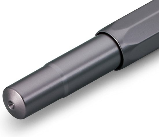 Kaweco - Cadeauset - 4delig - Kaweco AL SPORT Fountain Pen Anthracite vulpen - Medium - Nostalgic Octagonal Clip Chrome - Zwart Vintage blikje - Doosje Royal Blue - Doosje zwarte Vullingen