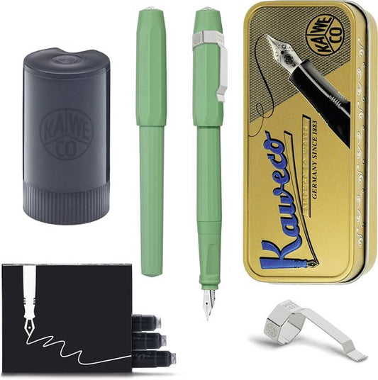 Kaweco - Cadeauset - Vintage blikje - Vulpen met Clip -  Jungle Green - Lichtgroen - Fine - Zwarte Twister - Doosje vullingen